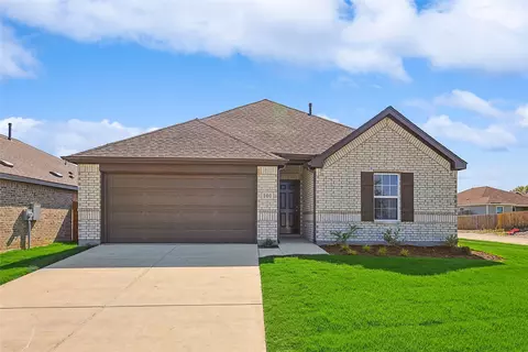 101 Patrick Henry Dr, Venus, TX 76084