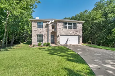 1900 Ridgecrest Ln, Sherman, TX 75092