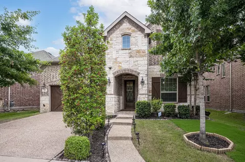 611 Whitetail Rd, Euless, TX 76039