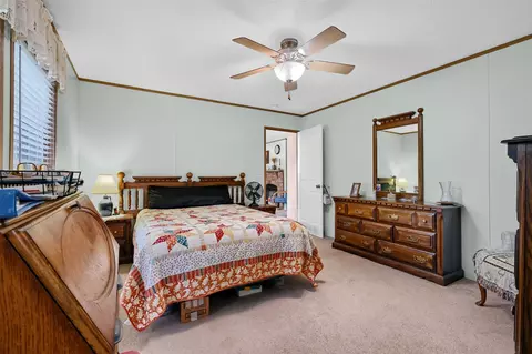 105 S 3rd St, Windom, TX 75492 photo 12