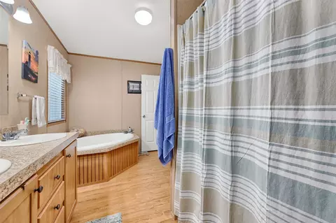 105 S 3rd St, Windom, TX 75492 photo 15