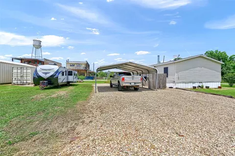 105 S 3rd St, Windom, TX 75492 photo 23