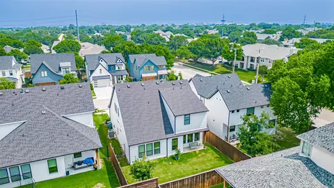 449 Jones St, Grapevine, TX 76051 photo 30