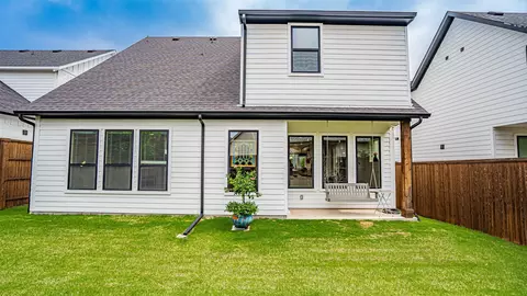 449 Jones St, Grapevine, TX 76051 photo 26