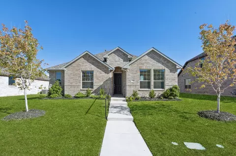 1832 Trojan Dr, Lancaster, TX 75134