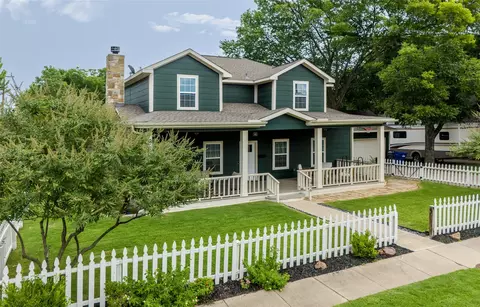 916 N Church St, Mckinney, TX 75069