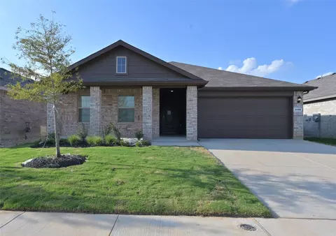 4108 Azam Creek Ln, Fort Worth, TX 76036
