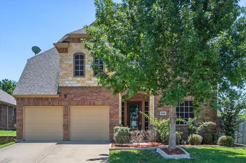 8242 Fox Creek Trl, Dallas, TX 75249