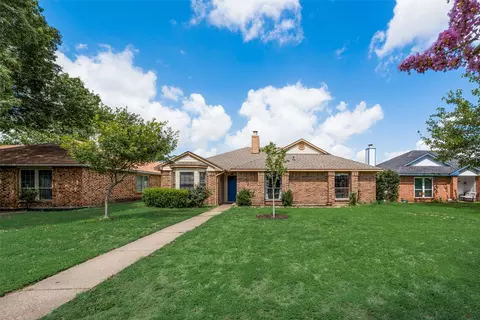 1354 Roan Dr, Lancaster, TX 75134
