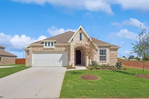 2228 Garnet Dr, Waxahachie, TX 75167