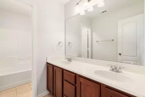 Bath - 351 Marshall Way, Argyle, TX 76226 photo 2 of 2