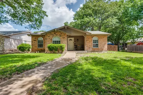 1109 Nancy Ln, Lancaster, TX 75134
