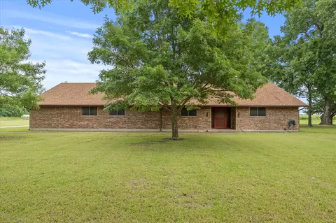 200 Dubb Ln, Red Oak, TX 75154