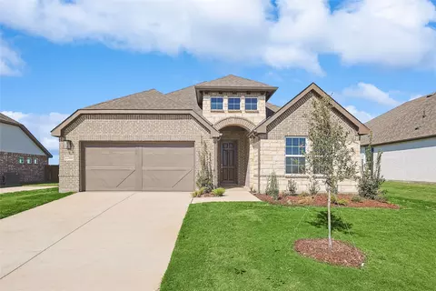 2260 Garnet Dr, Waxahachie, TX 75167