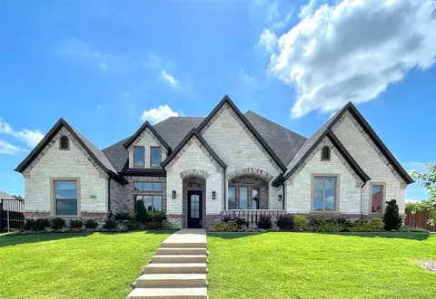 1104 Stone Ridge Ln, Desoto, TX 75115