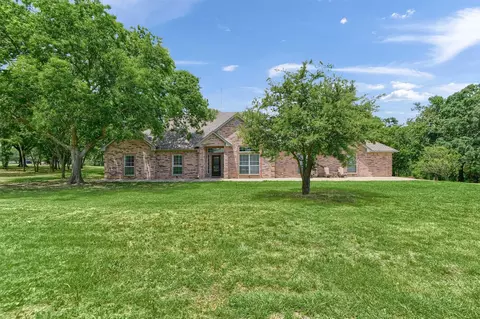 343 Forest Meadow Dr, Gunter, TX 75058