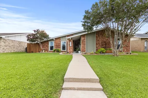 5245 Sherman Dr, The Colony, TX 75056