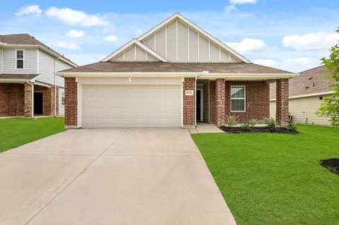 9928 Dynamics Dr, Fort Worth, TX 76131