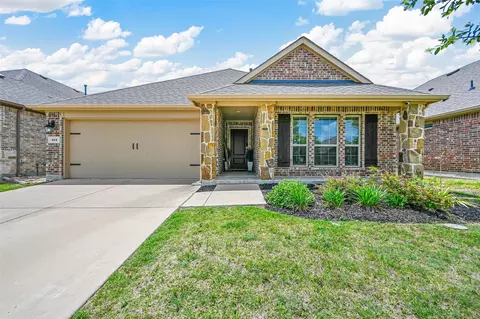 512 Maverick St, Anna, TX 75409