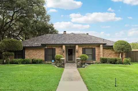 5118 Vera Cruz Dr, Garland, TX 75043