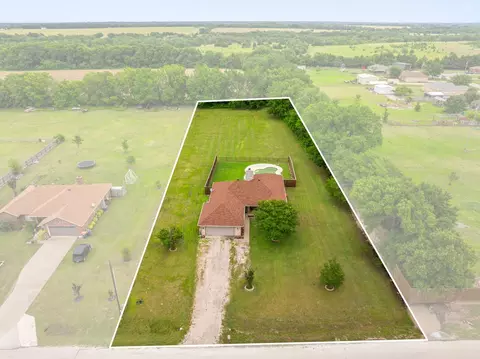 1311 Wildwood Dr, Anna, TX 75409