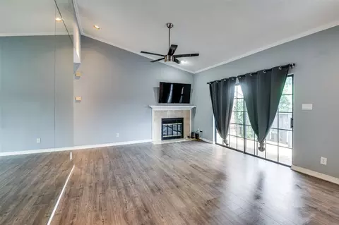 411 Pebble Way #248, Arlington, TX 76006