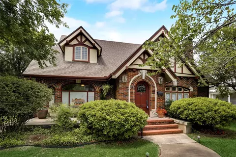 3922 Houston St, Greenville, TX 75401
