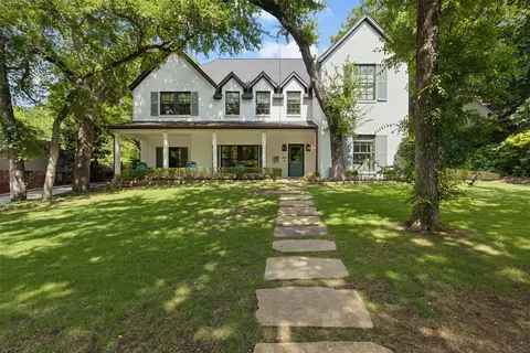 3233 Preston Hollow Rd, Fort Worth, TX 76109