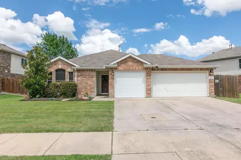 132 Redbud Dr, Forney, TX 75126