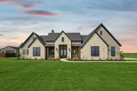 234 Ozro Rd, Venus, TX 76084