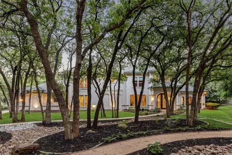 3135 Florence Rd, Southlake, TX 76092