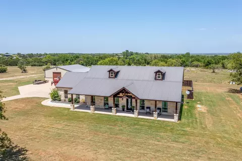 7819 Westover Hills Dr, Rio Vista, TX 76093