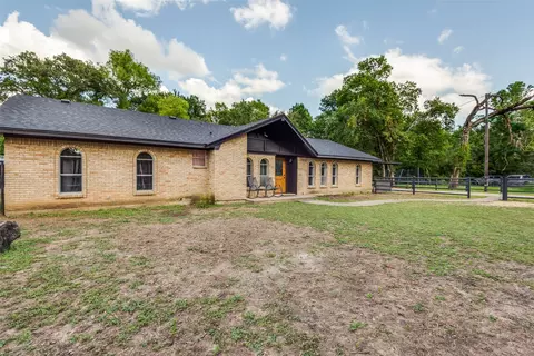 5224 Arrowdell Rd, Balch Springs, TX 75180