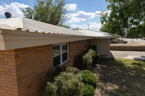 1300 E 18th St, Big Spring, TX 79720 photo 3