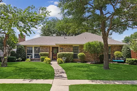 3701 Jennifer Ln, Rowlett, TX 75088