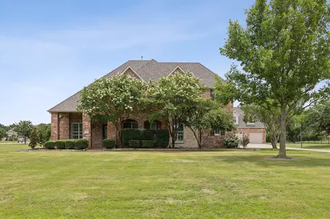 801 Saddlebrook Dr, Lucas, TX 75002