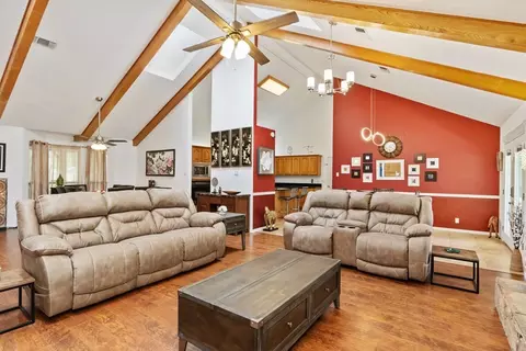 Living - 13873 County Road 2919, Eustace, TX 75124 photo 2 of 2
