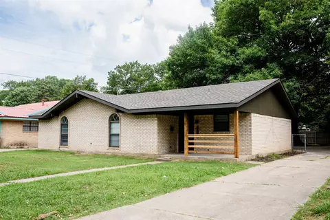705 Wes Michael Rd, Bonham, TX 75418