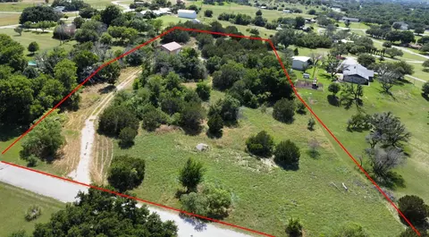 601 Apache Trl, Comanche, TX 76442 photo 6