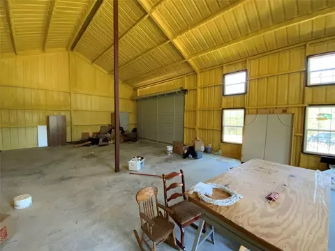 601 Apache Trl, Comanche, TX 76442 photo 17