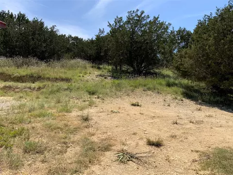 601 Apache Trl, Comanche, TX 76442 photo 12