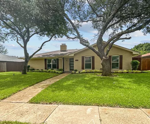 2408 Sierra Ln, Plano, TX 75075