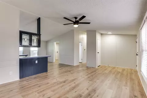 18533 Comanche Rd, Justin, TX 76247 photo 7