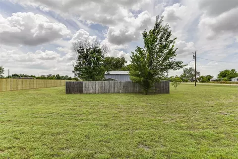 18533 Comanche Rd, Justin, TX 76247 photo 24
