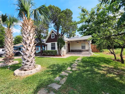 601 Austin St, Grand Prairie, TX 75051
