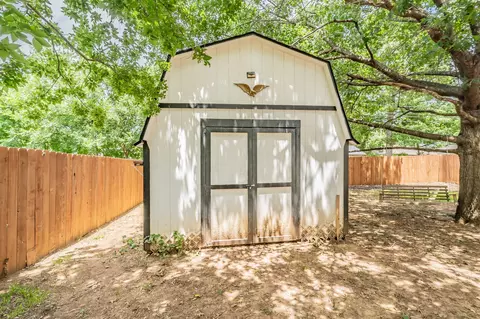 Other - 433 Limestone Dr, Euless, TX 76039 photo 3 of 5