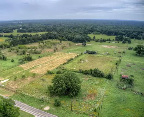 411 S Leagueline Rd, Trinidad, TX 75163