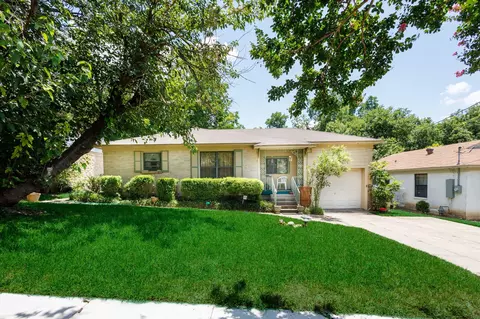 3302 James Dr, Dallas, TX 75227