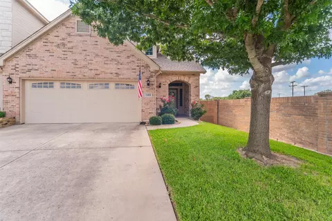 318 Legacy Blvd, Weatherford, TX 76085