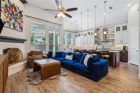 7501 Winterbloom Way, Fort Worth, TX 76123
